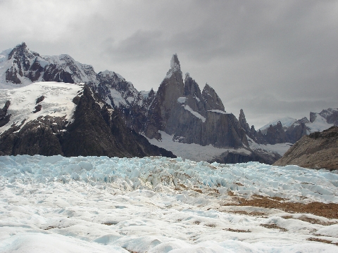 Le Glacier et le Cerro Torre