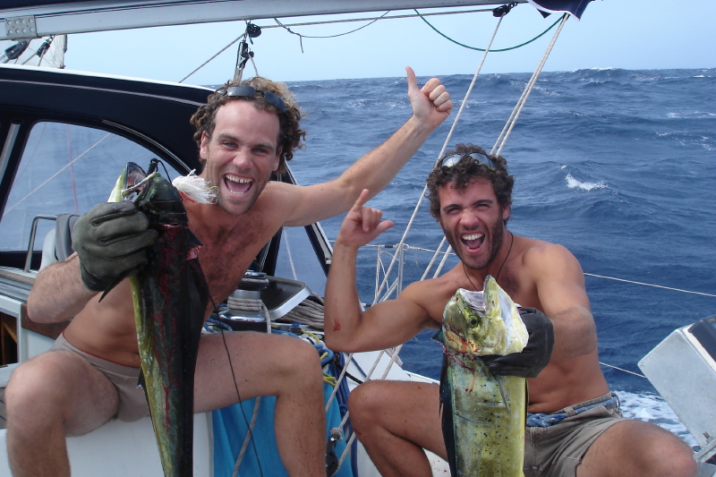...et les pêcheurs pour remplir la cambuse!
