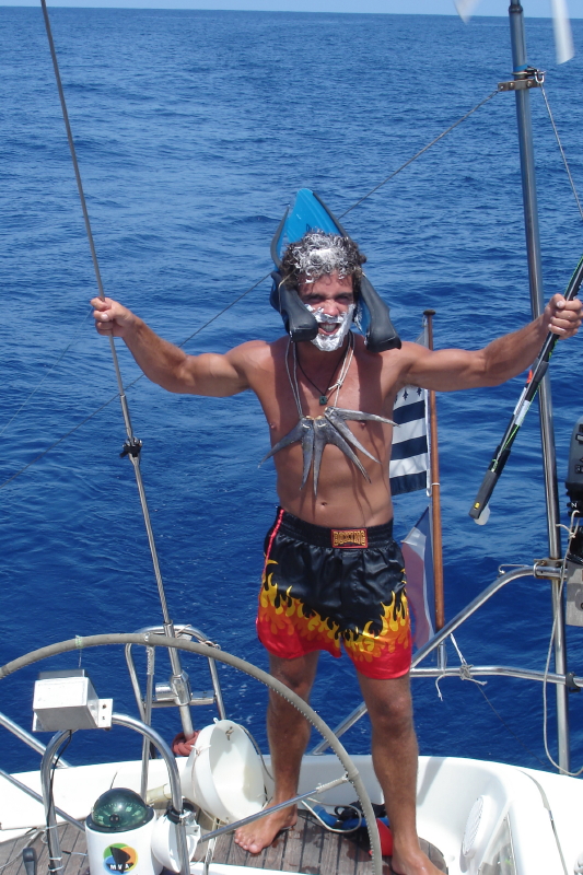 Le roi Neptune sort de l eau